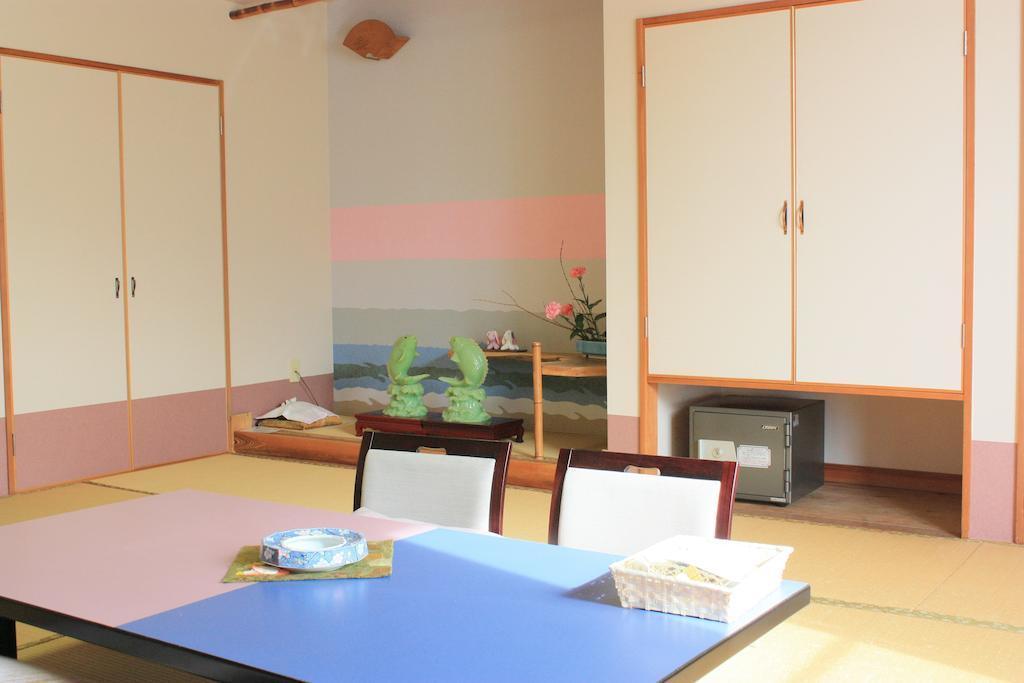 Hotel Kapporyokan Kiyoto Minamiboso Habitación foto